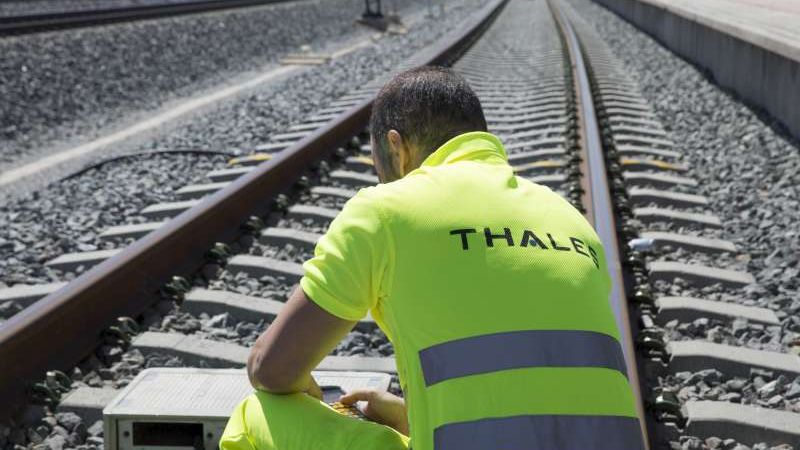 Adif gives the green light to Thales track circuit 100% designed in